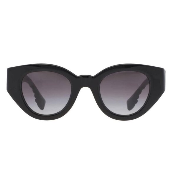 New Authentic Burberry Meadow Grey Gradient Oval Ladies Sunglasses BE4390 30018G - Picture 1 of 6